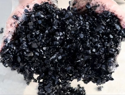 上城沥青冷补料（沥青砂）的优势特点与施工流程解析